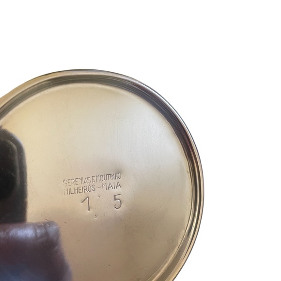 Pair Of  Silver Plated Urn Vase Embossed Relief Ornate Pattern Band And Handles - Picture 9 of 9